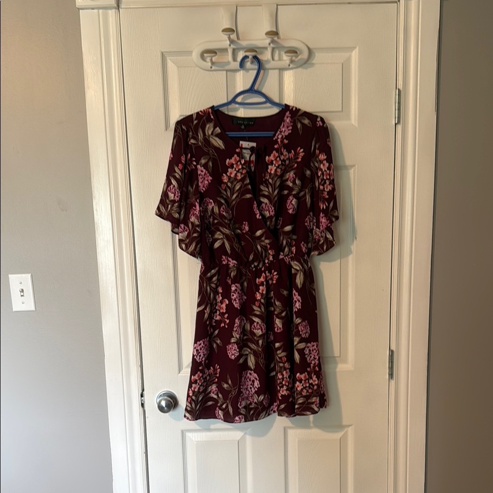 Adelyn Rae Red and White Flutter Sleeve Mini Dress